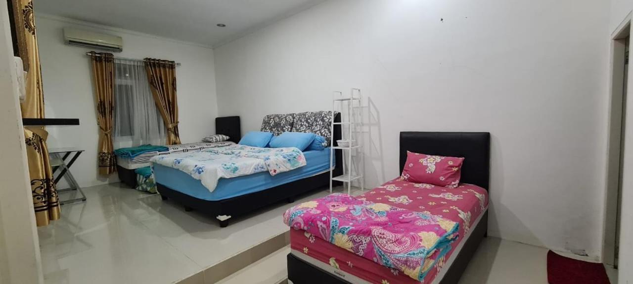 Villa Chacha At Macarena, Megamendung מראה חיצוני תמונה